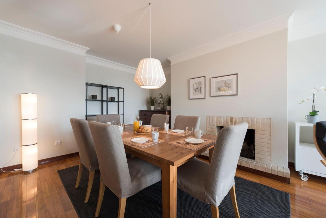 Lovelystay - Charming 3Br Flat W/ Free Parking In Devesas 빌라노바데가이아 외부 사진