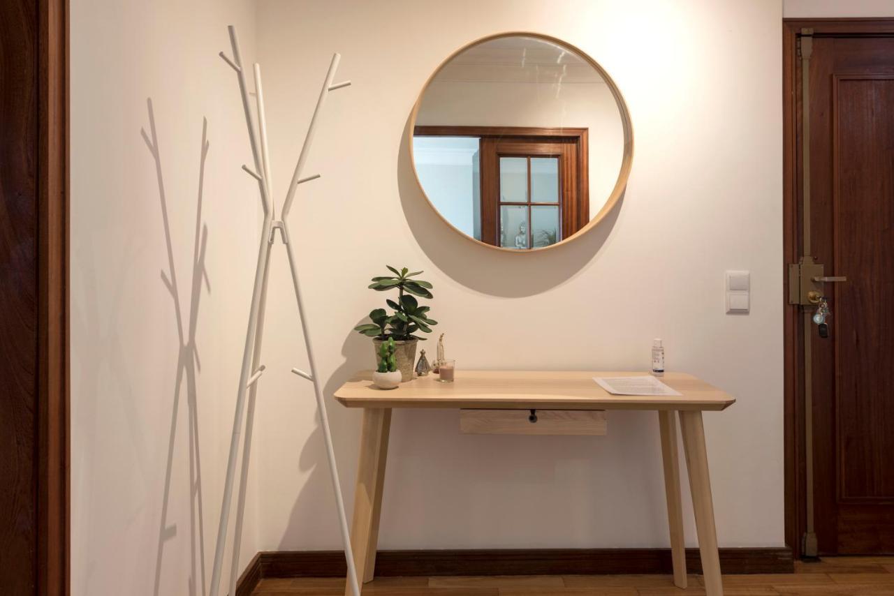 Lovelystay - Charming 3Br Flat W/ Free Parking In Devesas 빌라노바데가이아 외부 사진