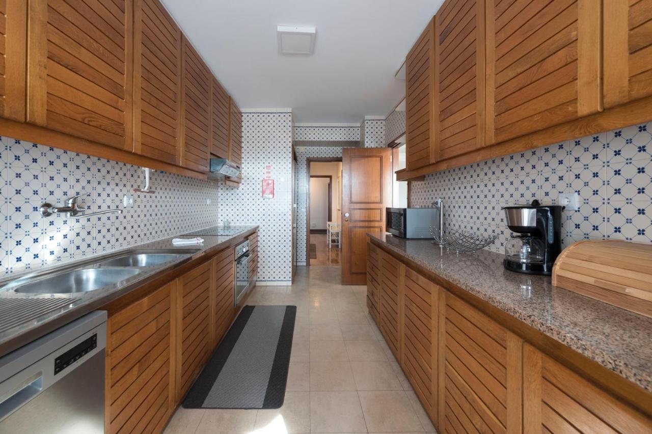Lovelystay - Charming 3Br Flat W/ Free Parking In Devesas 빌라노바데가이아 외부 사진