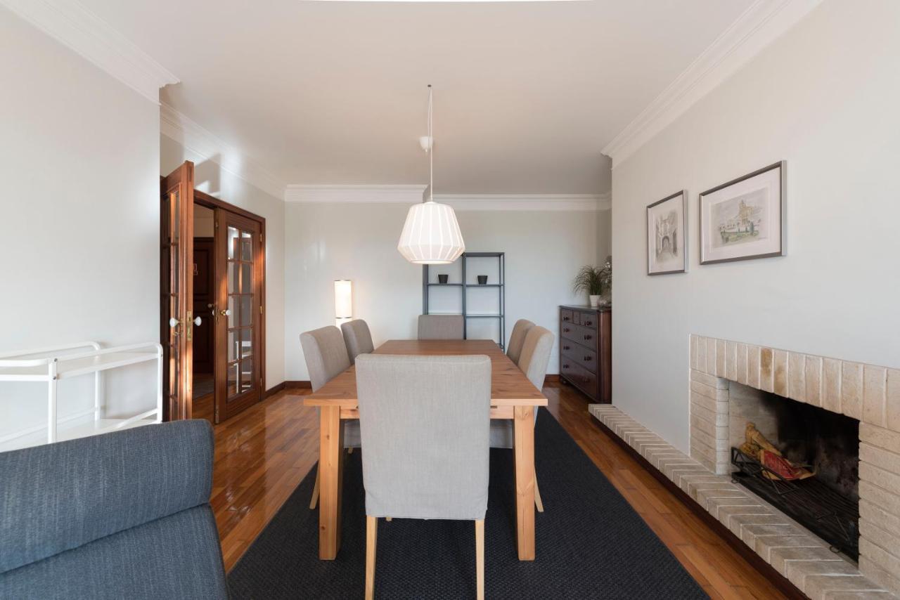 Lovelystay - Charming 3Br Flat W/ Free Parking In Devesas 빌라노바데가이아 외부 사진